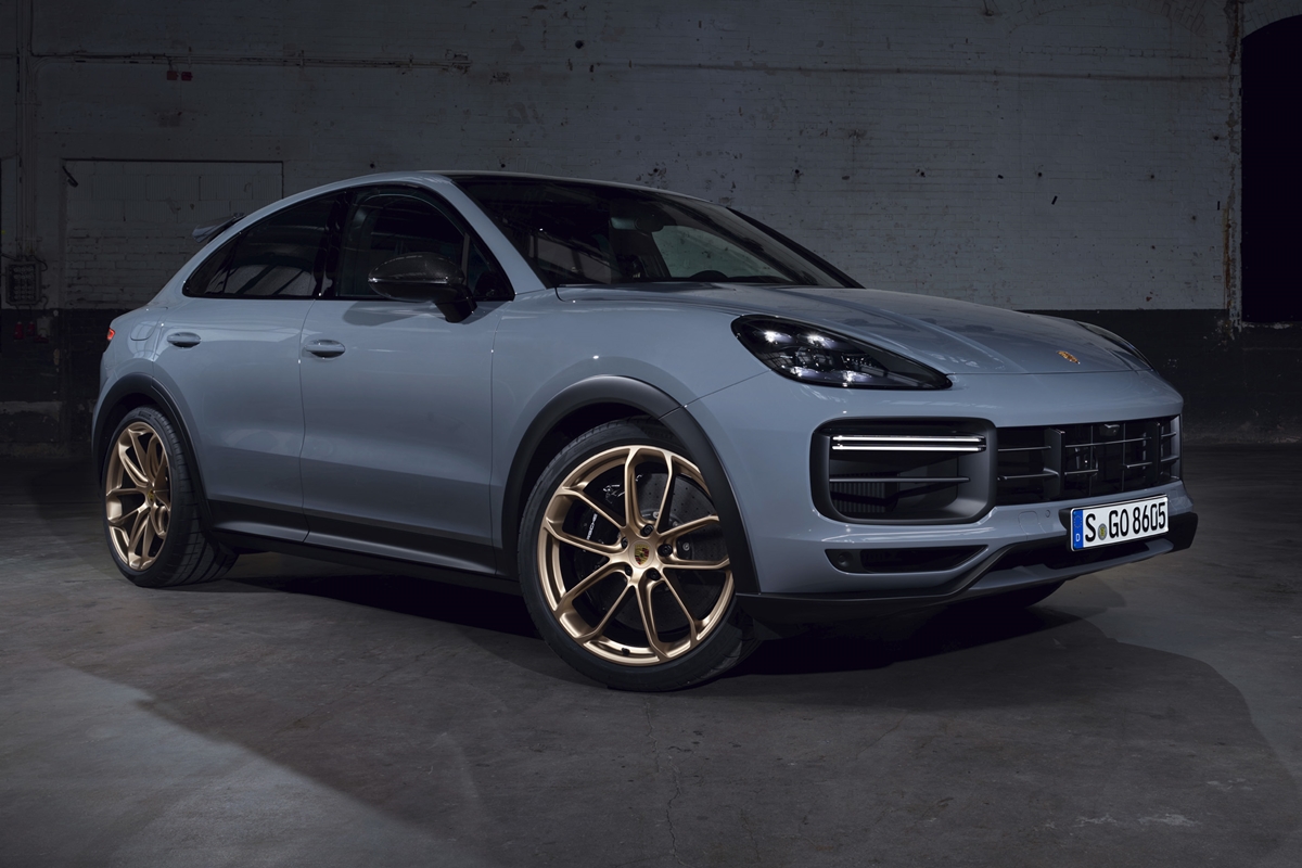 2021 The new Porsche Cayenne Turbo GT SUV ทรงสมรรถนะจากเยอรมนี พกความ